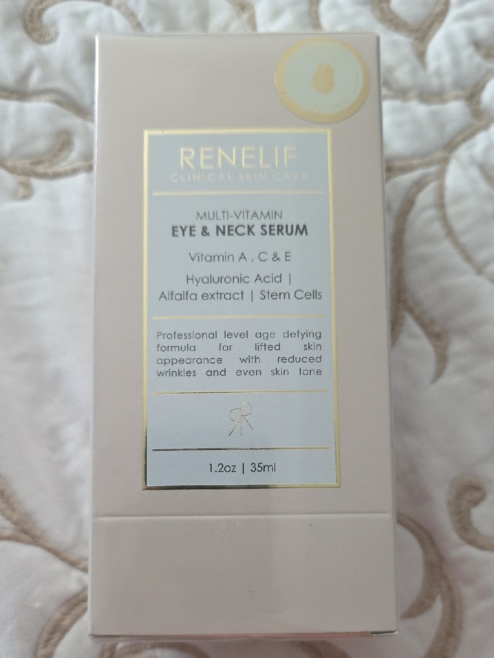 RENELIF Multi-Vitamin Eye & Neck Serum - Pale Pink & Gold Box